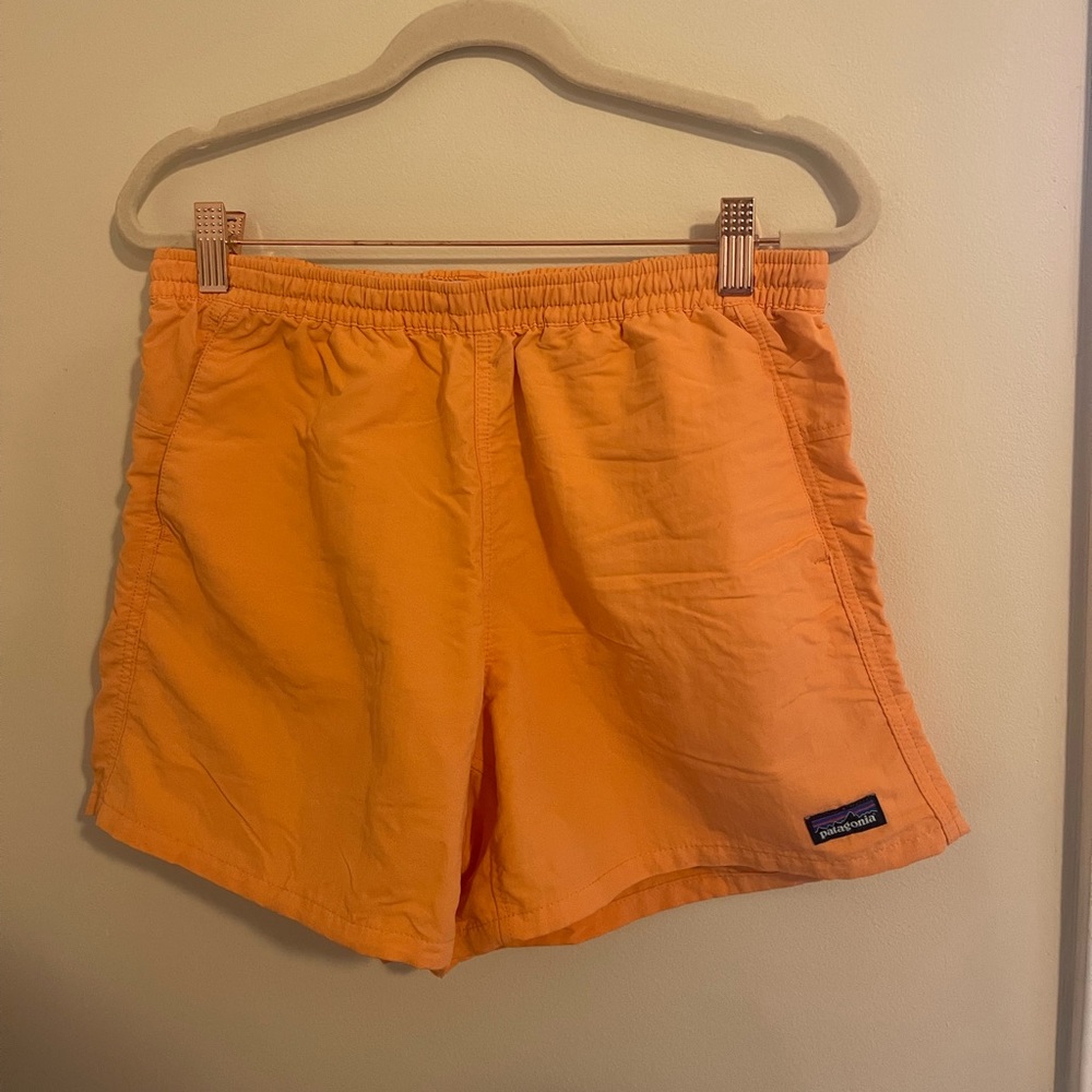Patagonia Peach Colored Baggies 5in